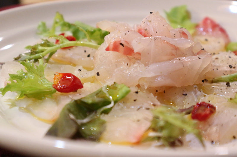 Carpaccio di pesce bianco con Irizake